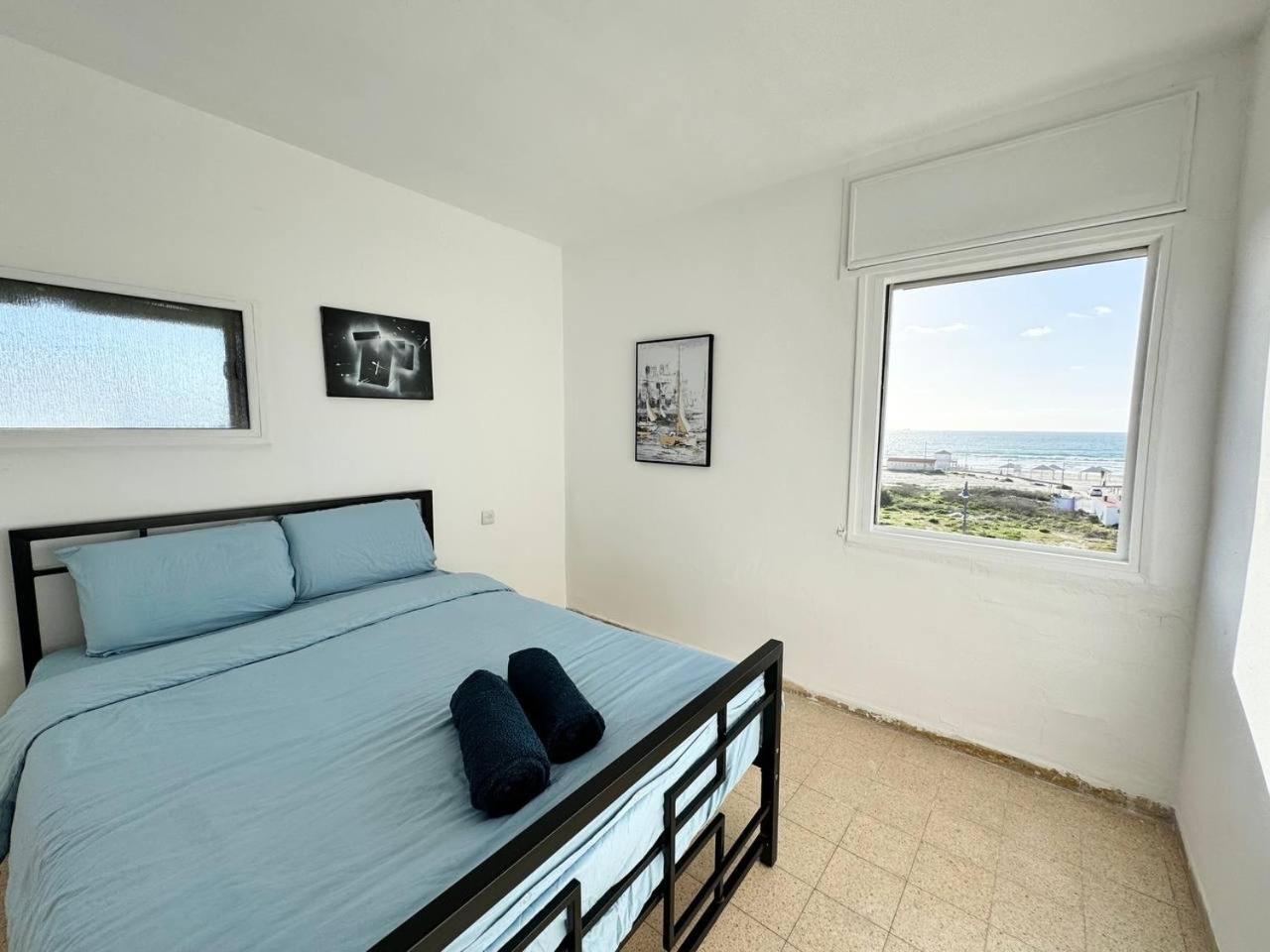 Apartamento Amazing Sea View Qiryat Yam Exterior foto