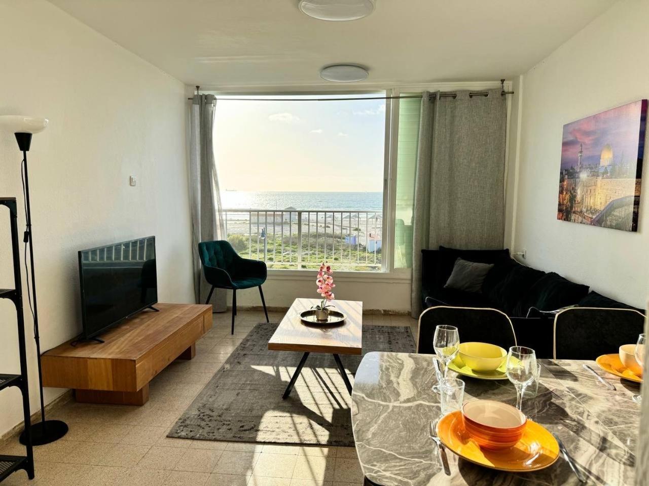 Apartamento Amazing Sea View Qiryat Yam Exterior foto