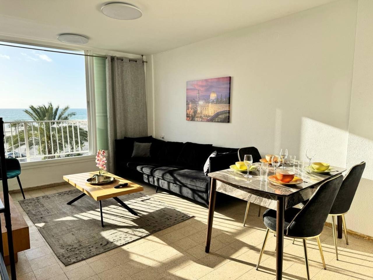 Apartamento Amazing Sea View Qiryat Yam Exterior foto